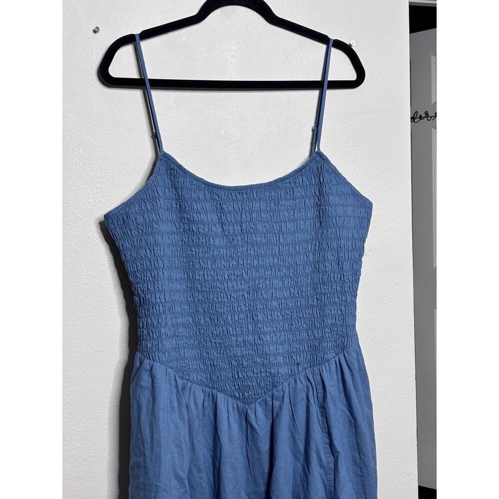 American Eagle  Smocked Bodice Eyelet hem Midi Cottagecore Dress XL blue NWT - Picture 2 of 8